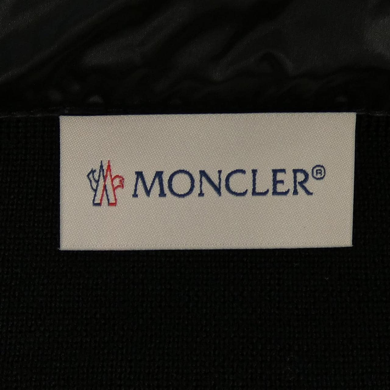 モンクレール MONCLER 10919B00016 M1131 ダウンジャケット