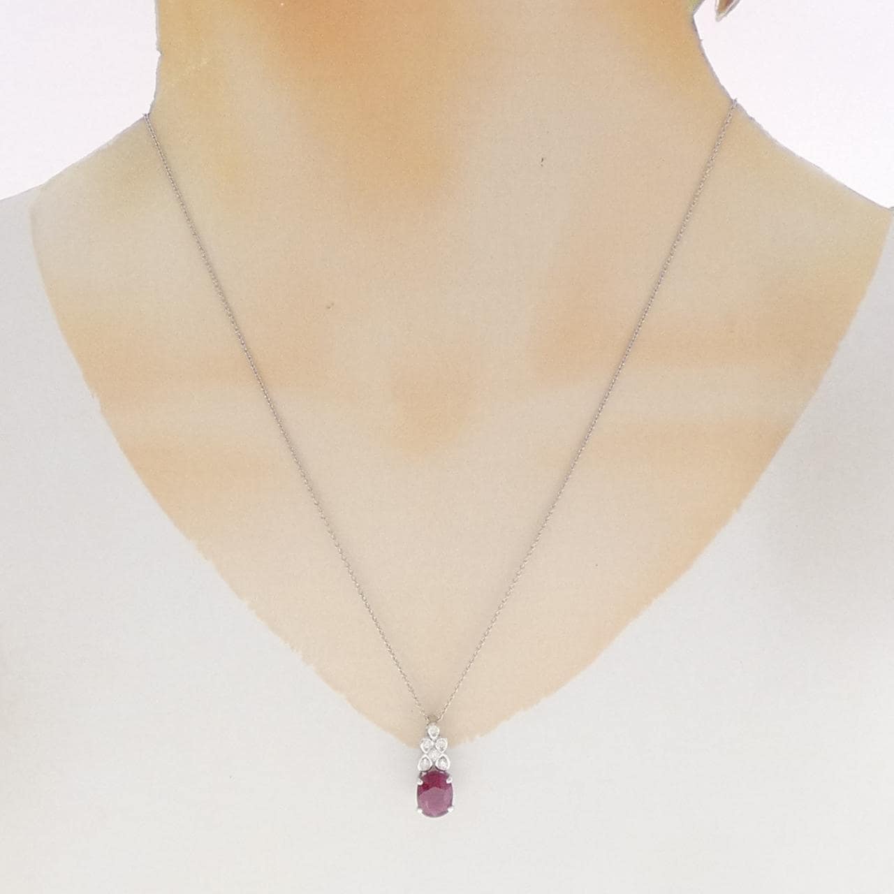 PT900/PT850 ルビー ネックレス 3.00CT ビルマ産