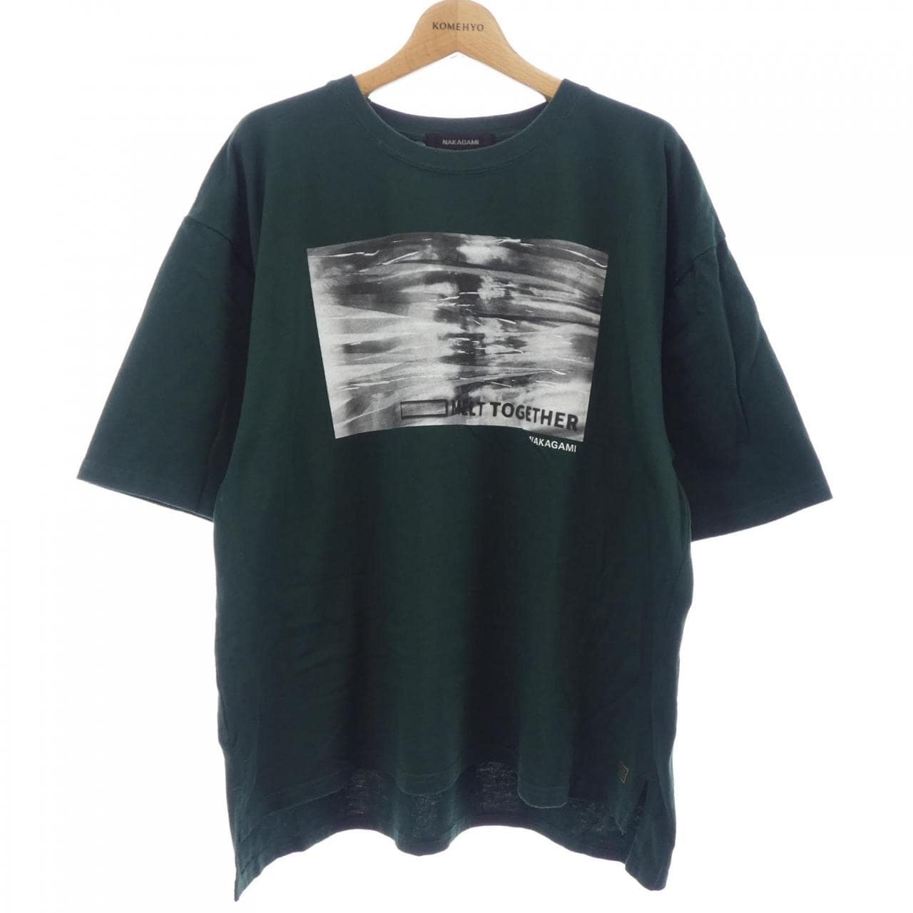NAKAGAMI Tシャツ