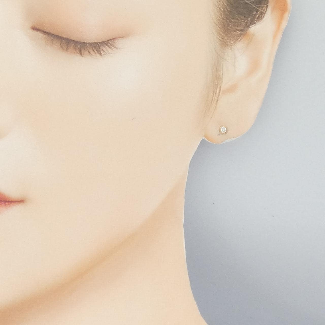 カルティエ ダムール エクストラスモール ピアス