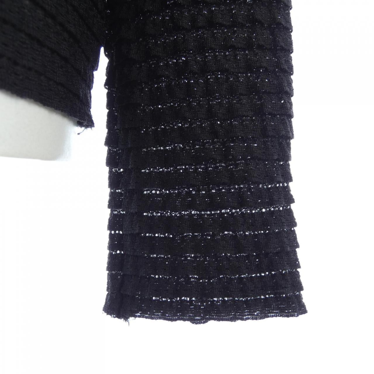 ビーシービージーマックスアズリア BCBGMAXAZRIA トップス