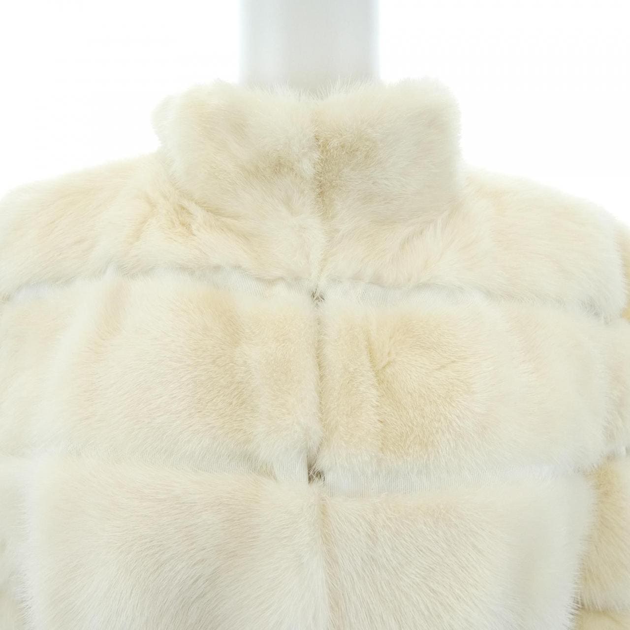 フェンディ FENDI FNN682 J7R コート