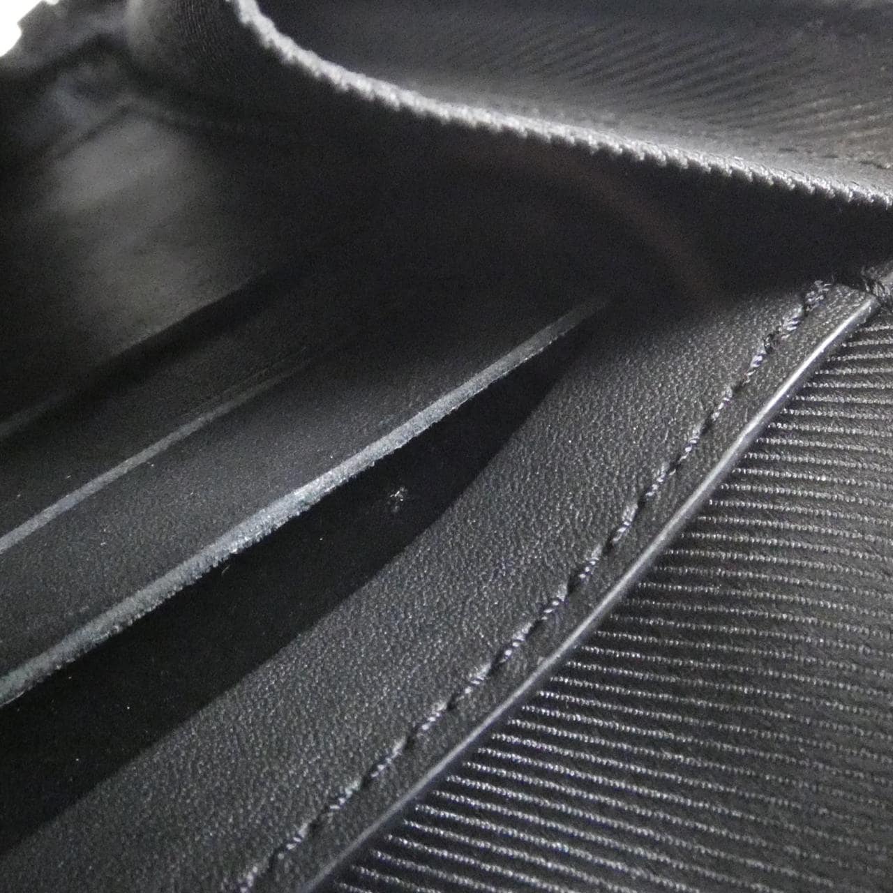 ルイヴィトン トリヨン モノグラム ソフトトランク クラッチ M68986 バッグ