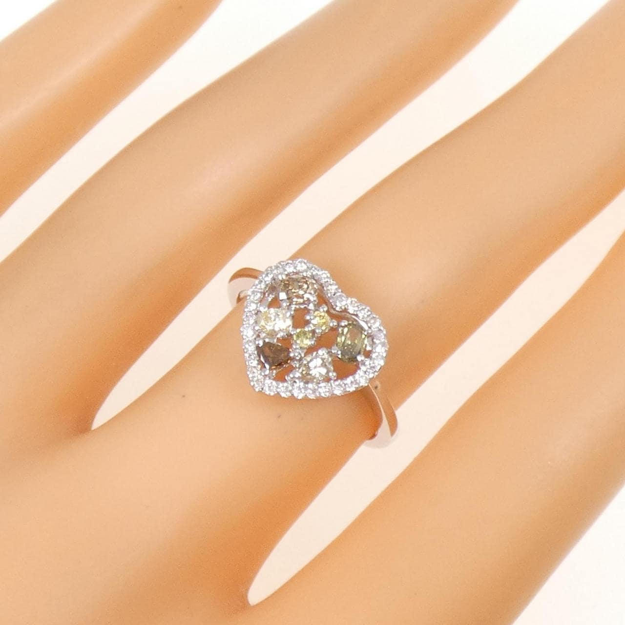 750WG ハート ダイヤモンド リング 0.52CT