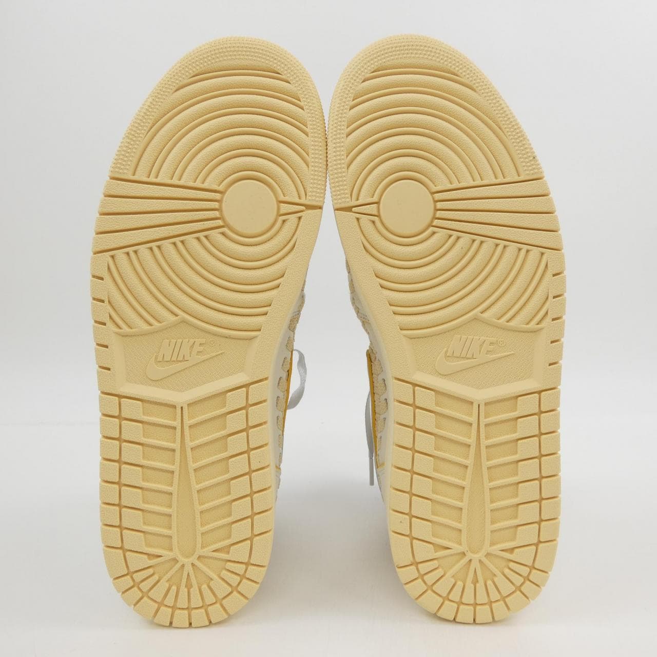 ナイキ ジョーダン NIKE JORDAN スニーカー