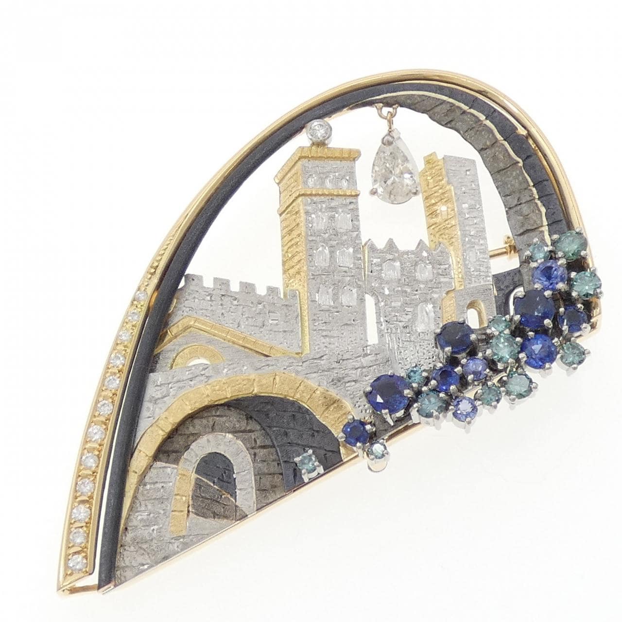 石川暢子 サファイヤ ブローチ 0.69CT