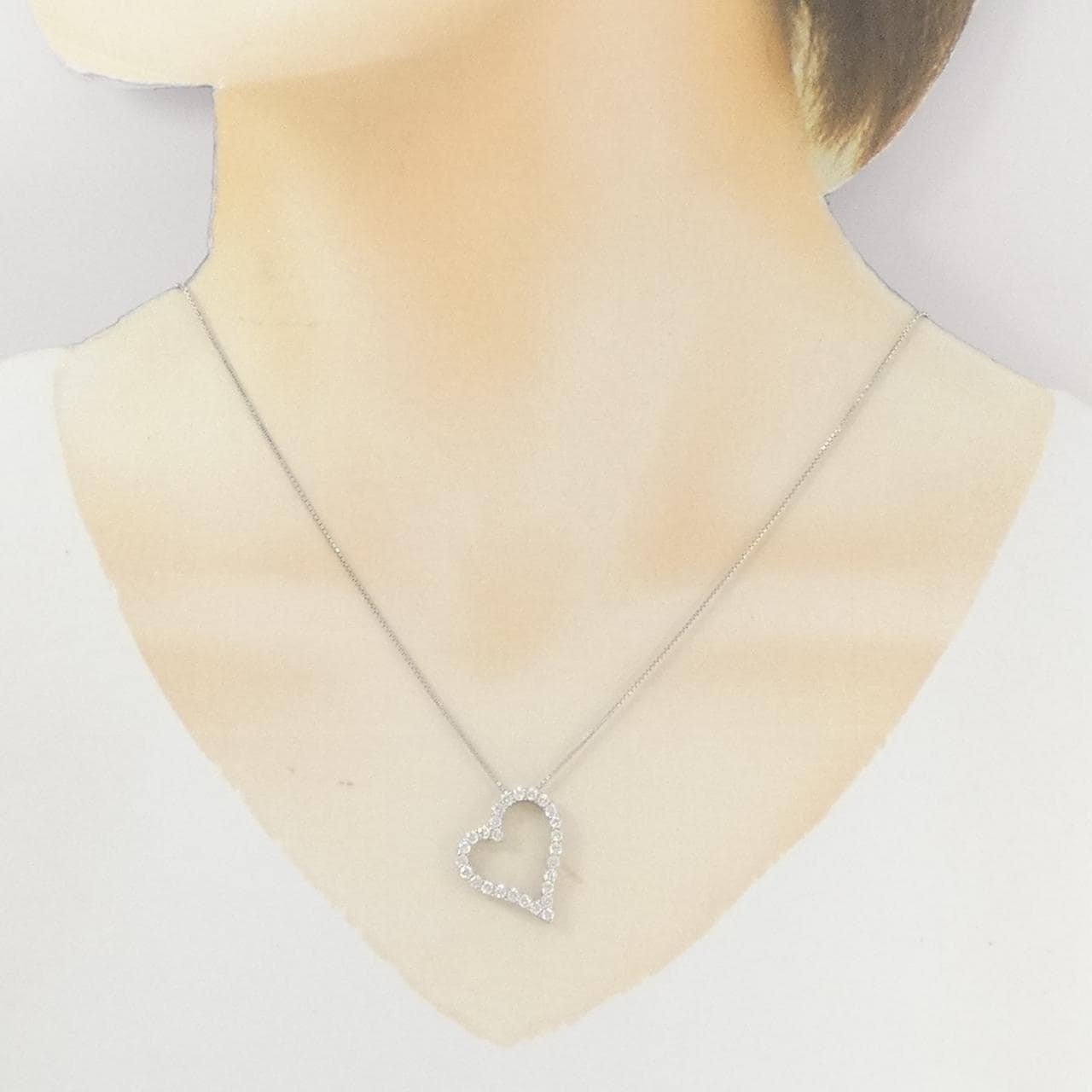 K18WG ハート ダイヤモンド ネックレス 0.83CT