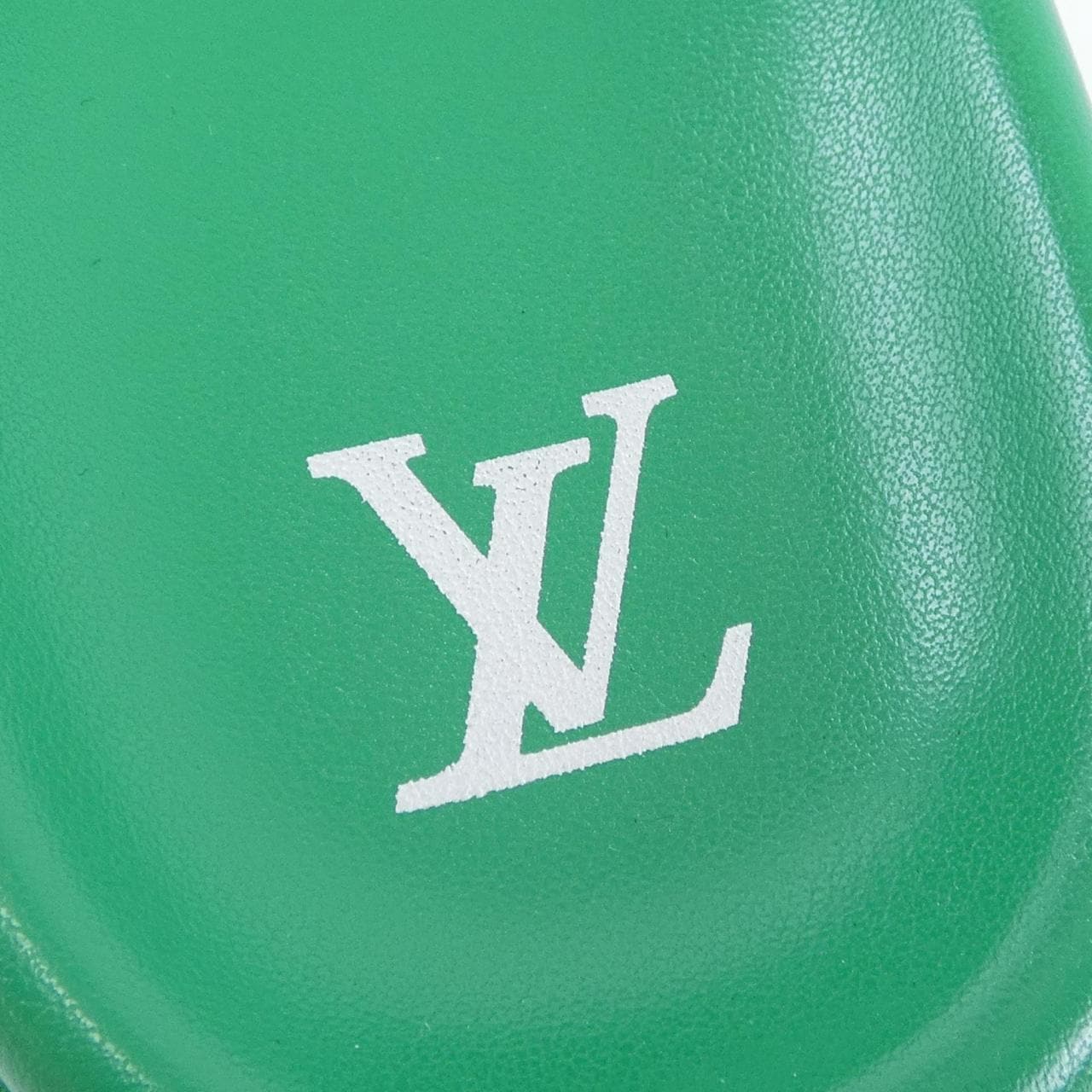 ルイヴィトン LOUIS VUITTON サンダル
