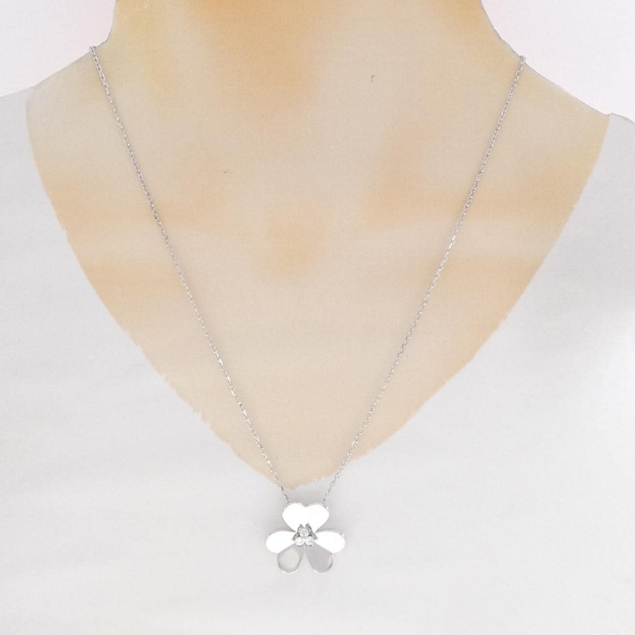 ヴァンクリーフ&アーペル フリヴォル ラージ ネックレス