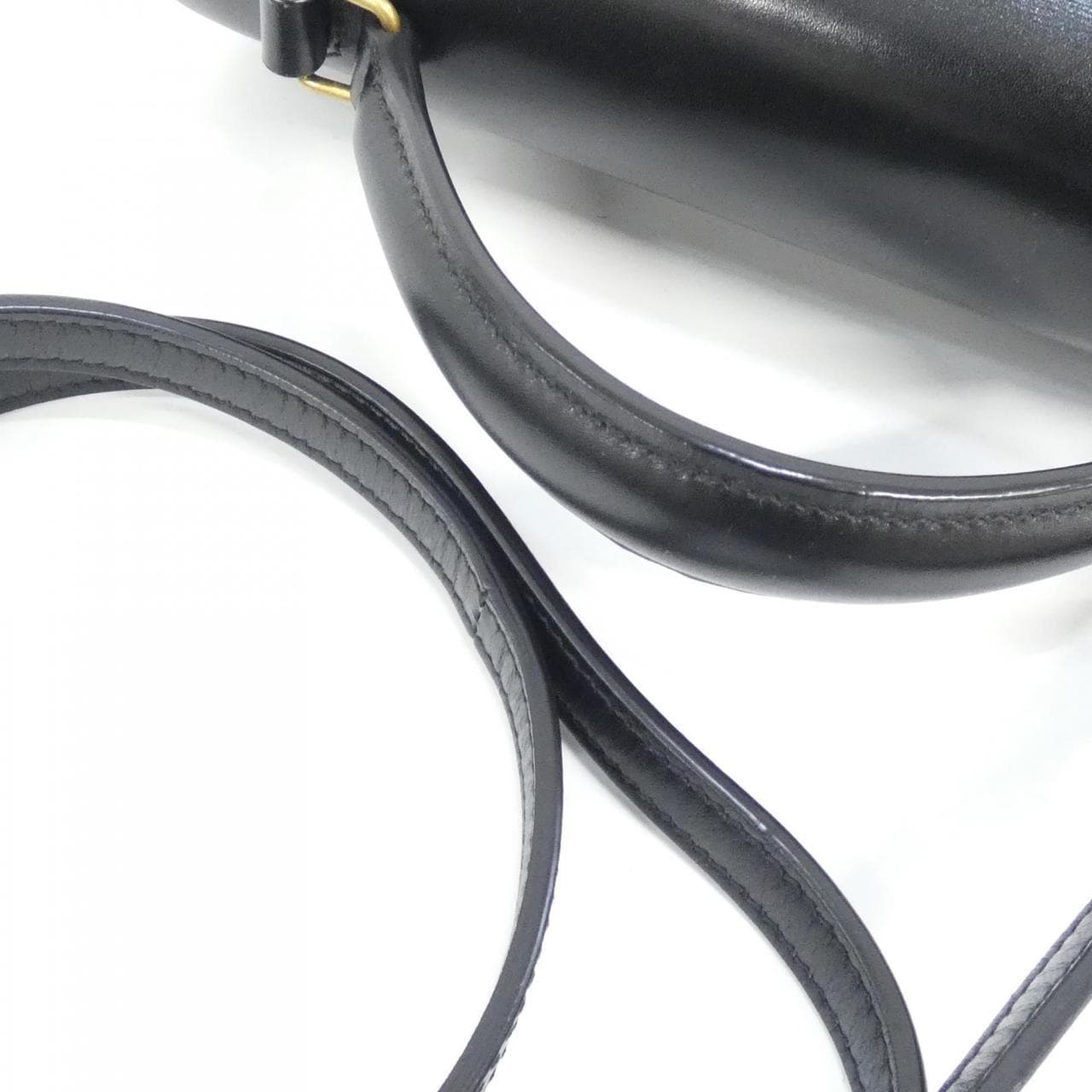 【新品】サンローラン カサンドラ 623930 0SX0W バッグ
