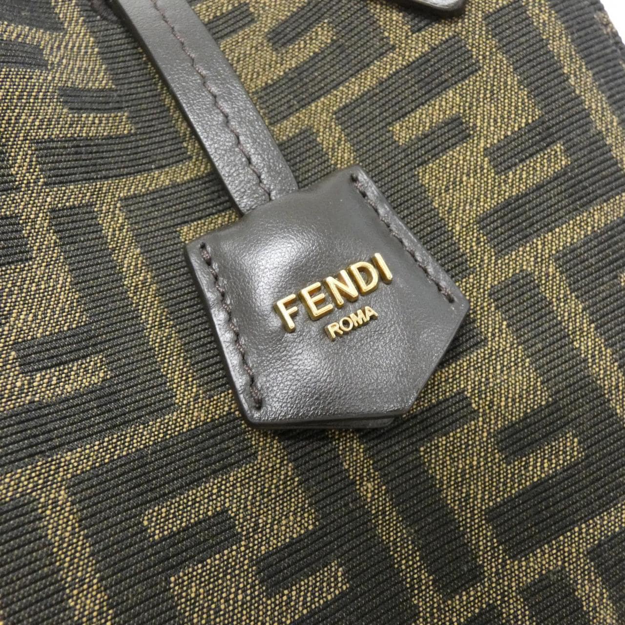 フェンディ フェンディ オリガミ ミニ 8BS083 AFPM ショルダーバッグ