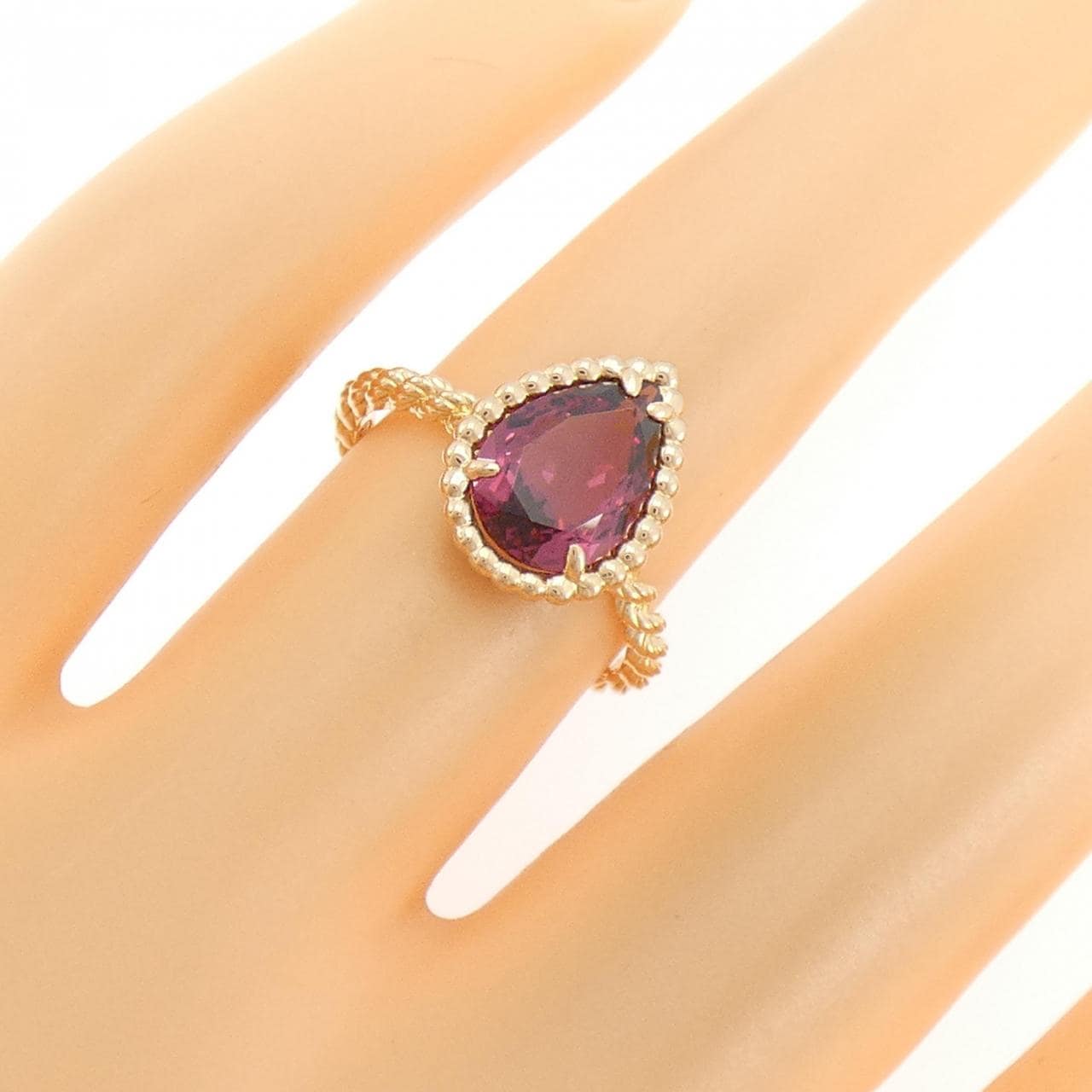 ブシュロン セルパンボエム リング