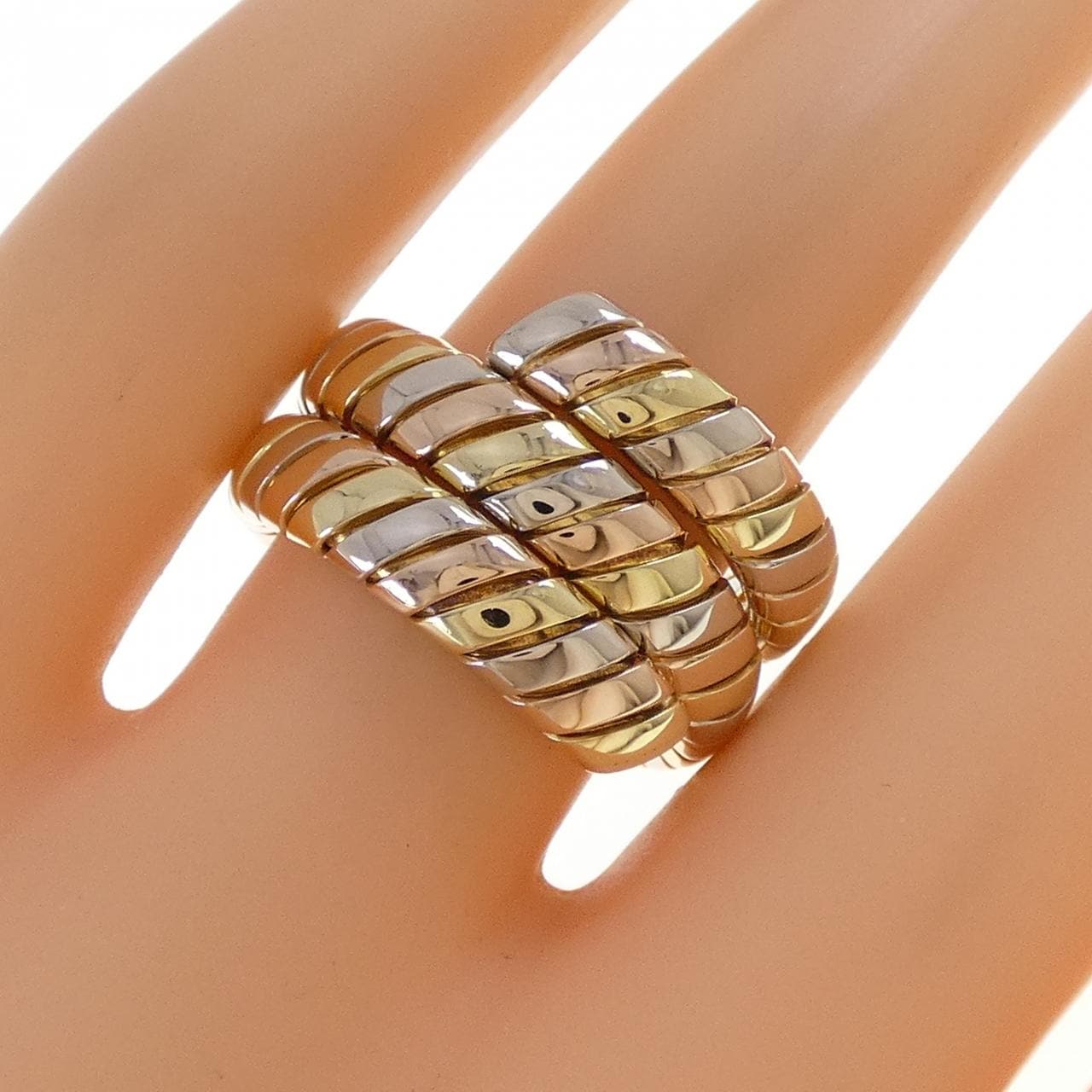 BVLGARI Tubogas戒指