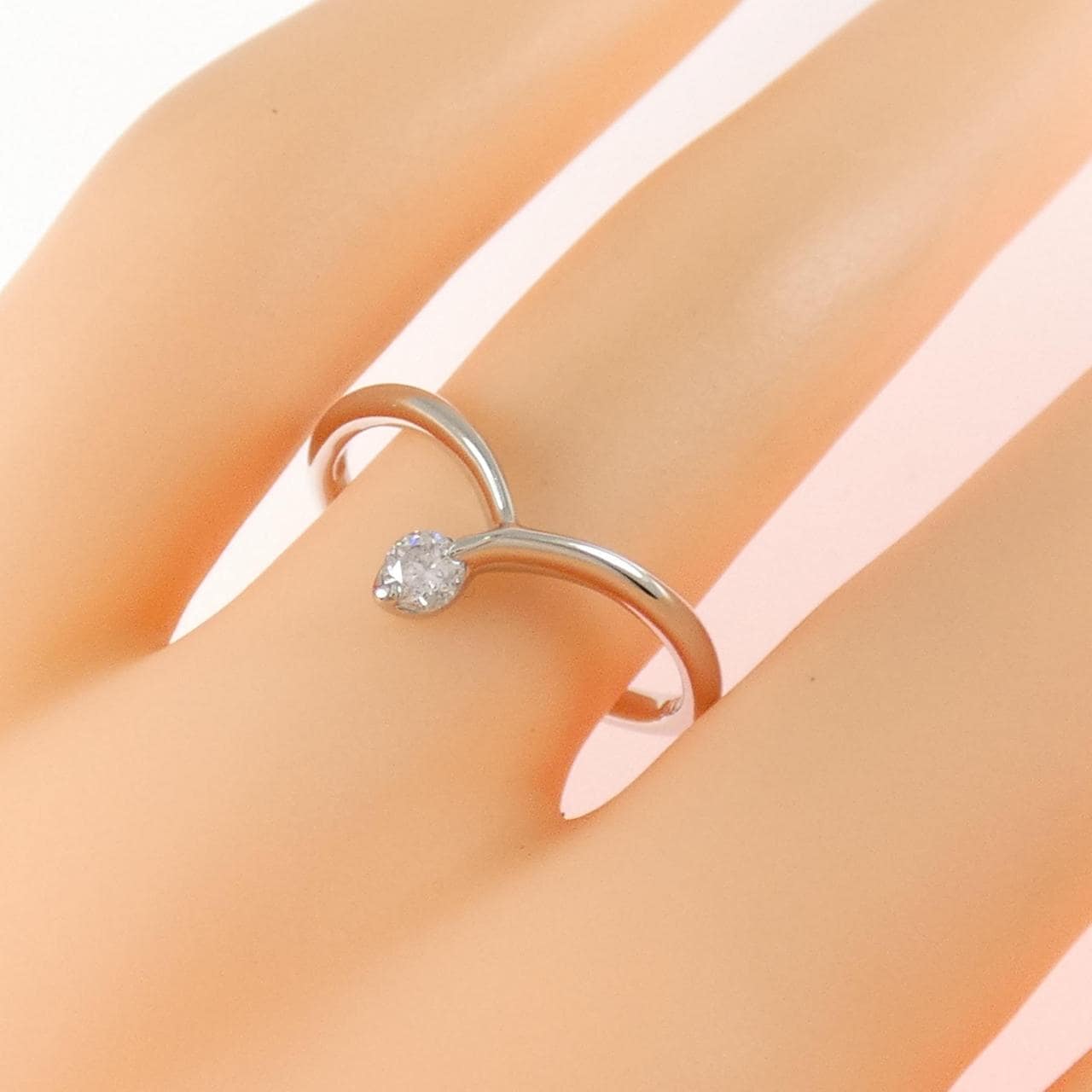 PT900 ダイヤモンド リング 0.10CT