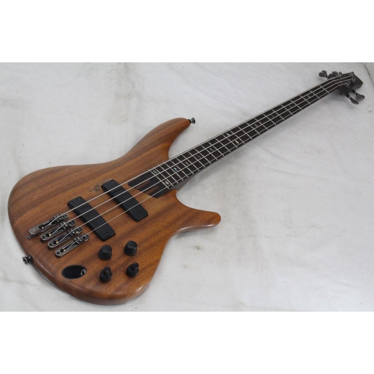 ＩＢＡＮＥＺ　　ＳＲ３０００