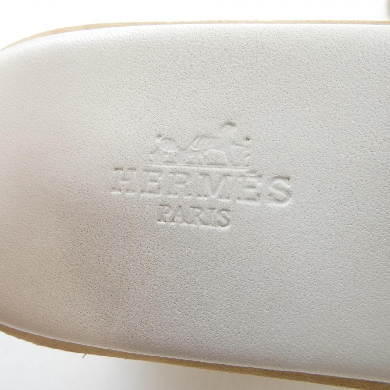 HERMES Eze sandals with H-cut details (221026Z)