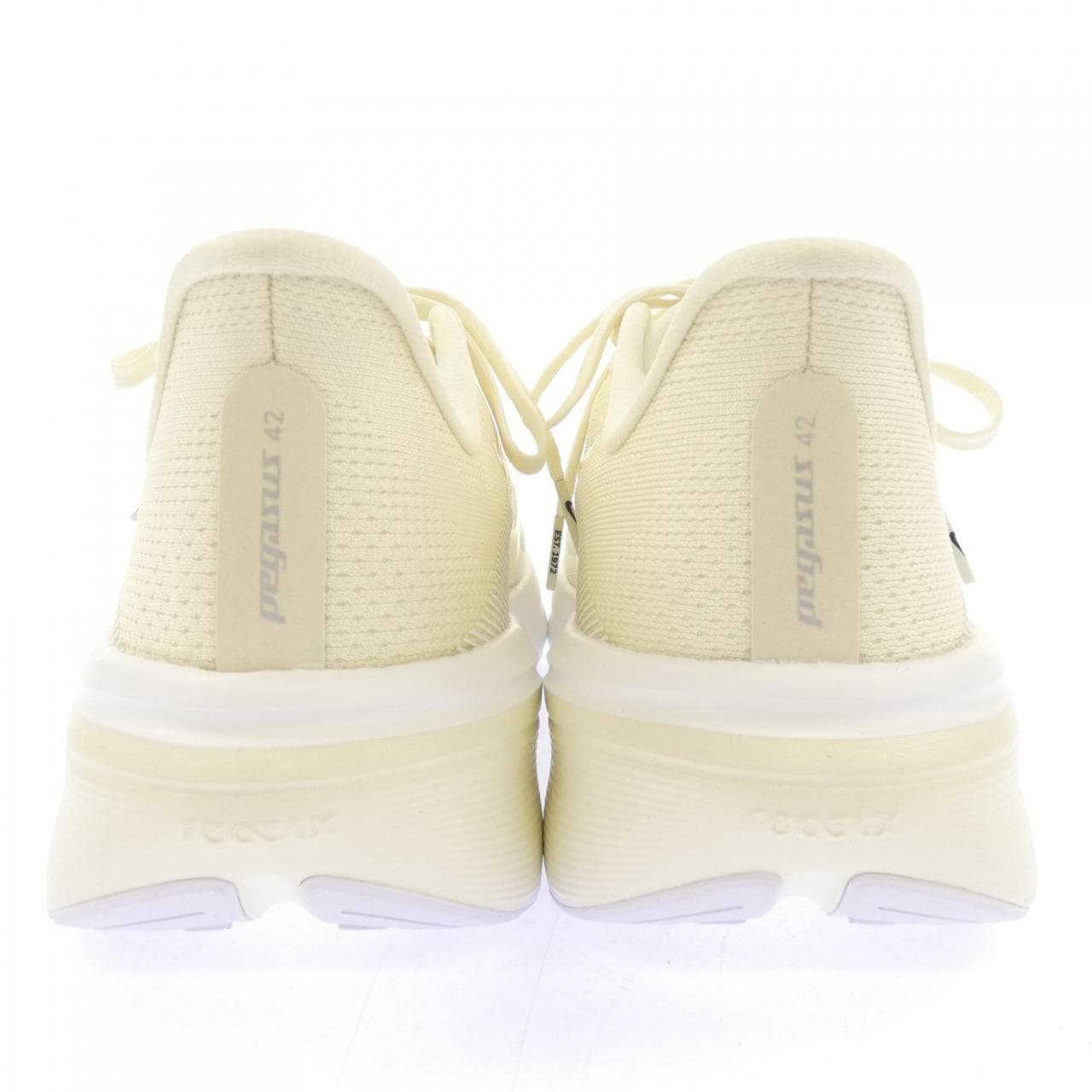 ナイキ NIKE IQ8039-900 スニーカー