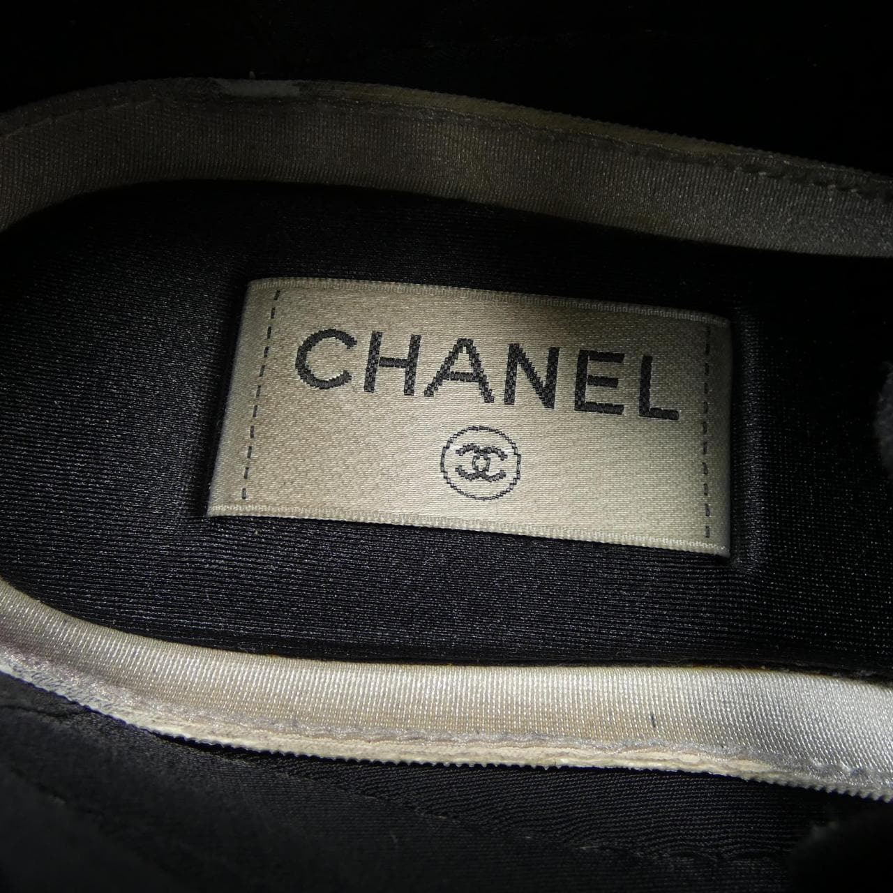 シャネル CHANEL スニーカー