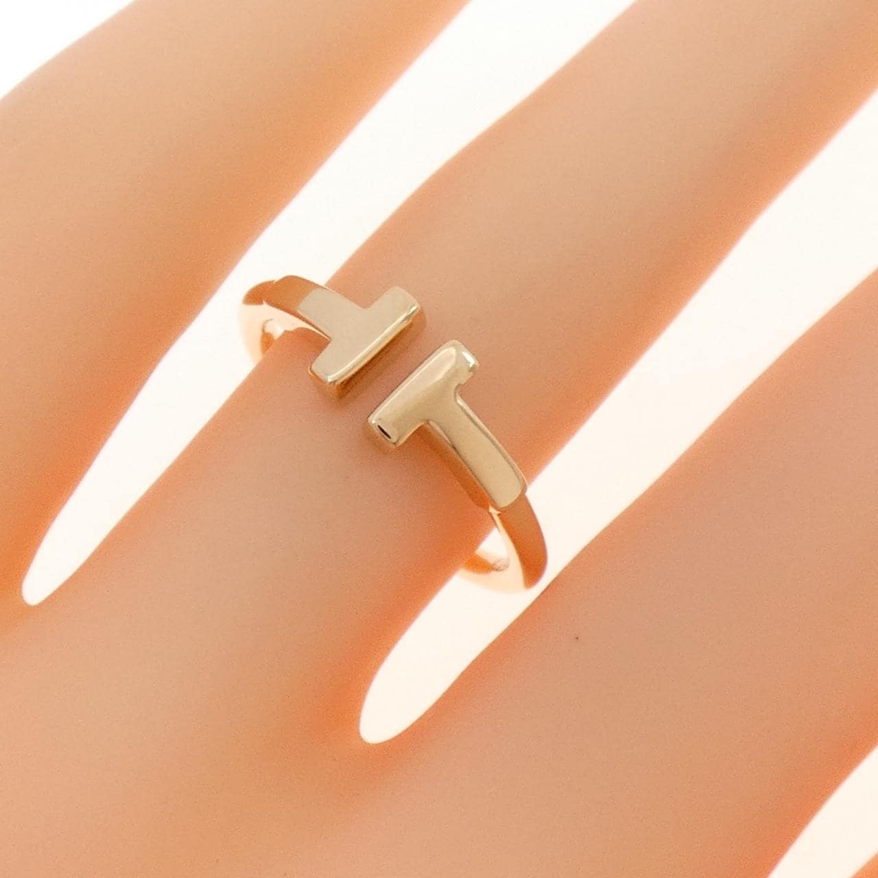 ティファニー Tワイヤー リング