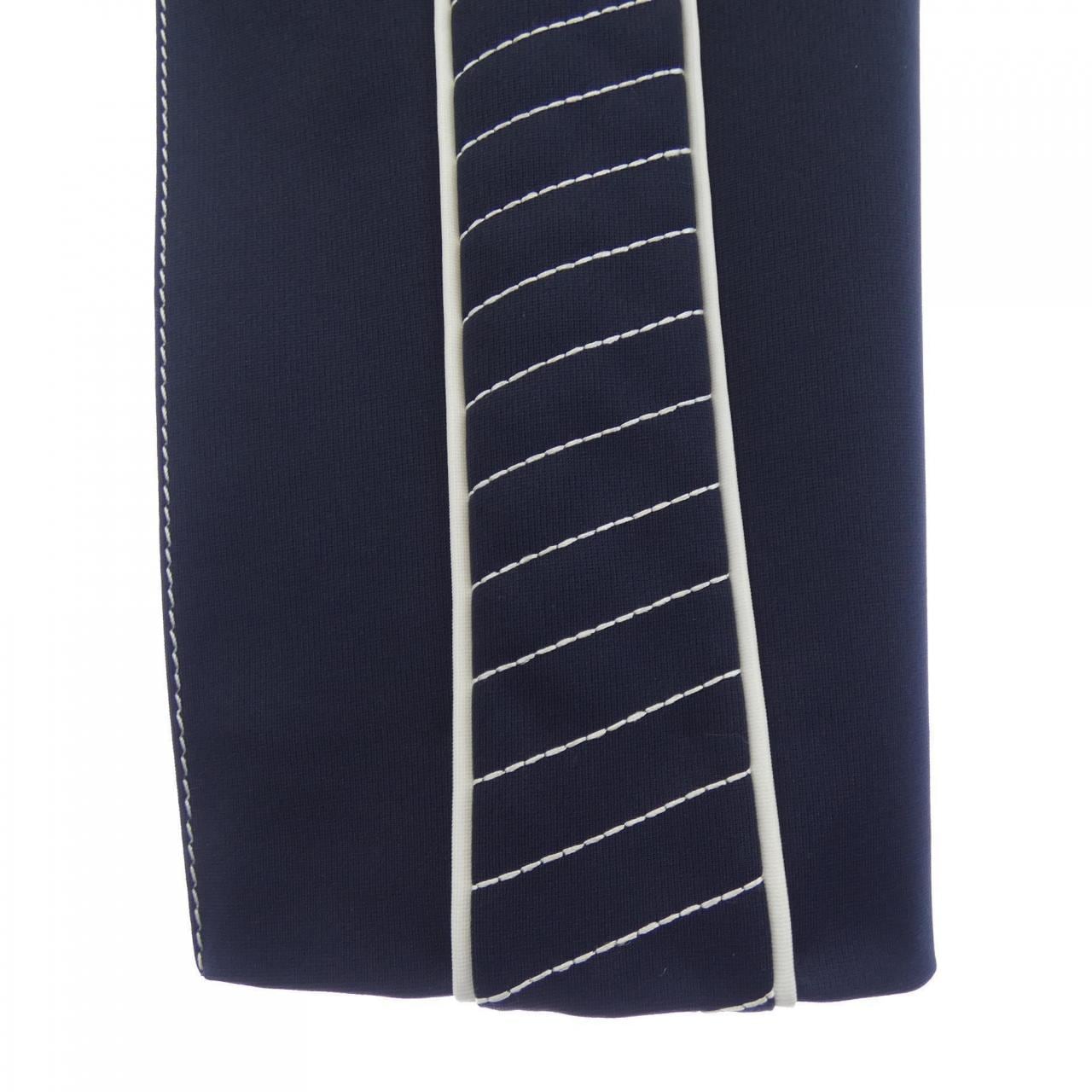 ヴァレンティノ VALENTINO PB3RB2263Q3 パンツ