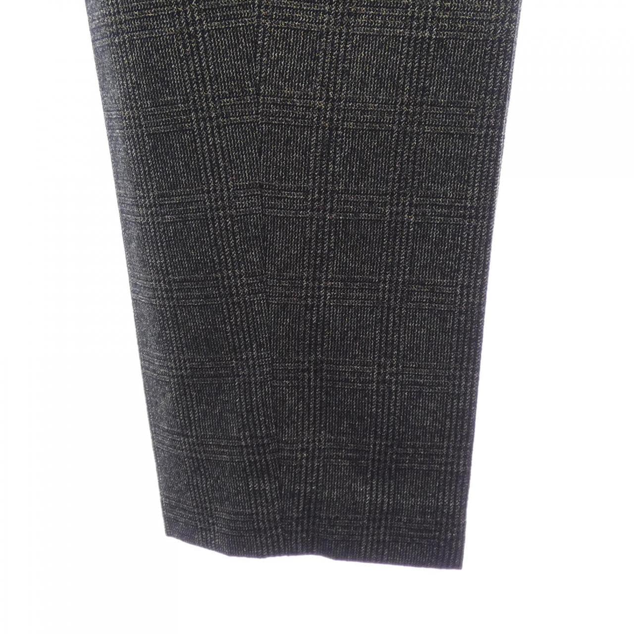 ブルネロクチネリ BRUNELLO CUCINELLI パンツ