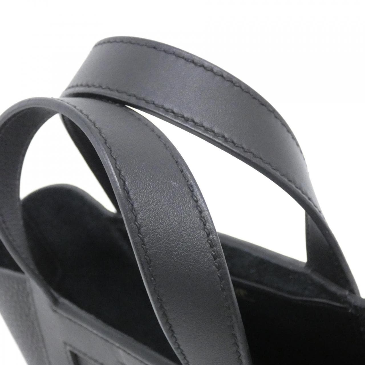 エルメス イン ザ ループ 18cm 084274CC バッグ