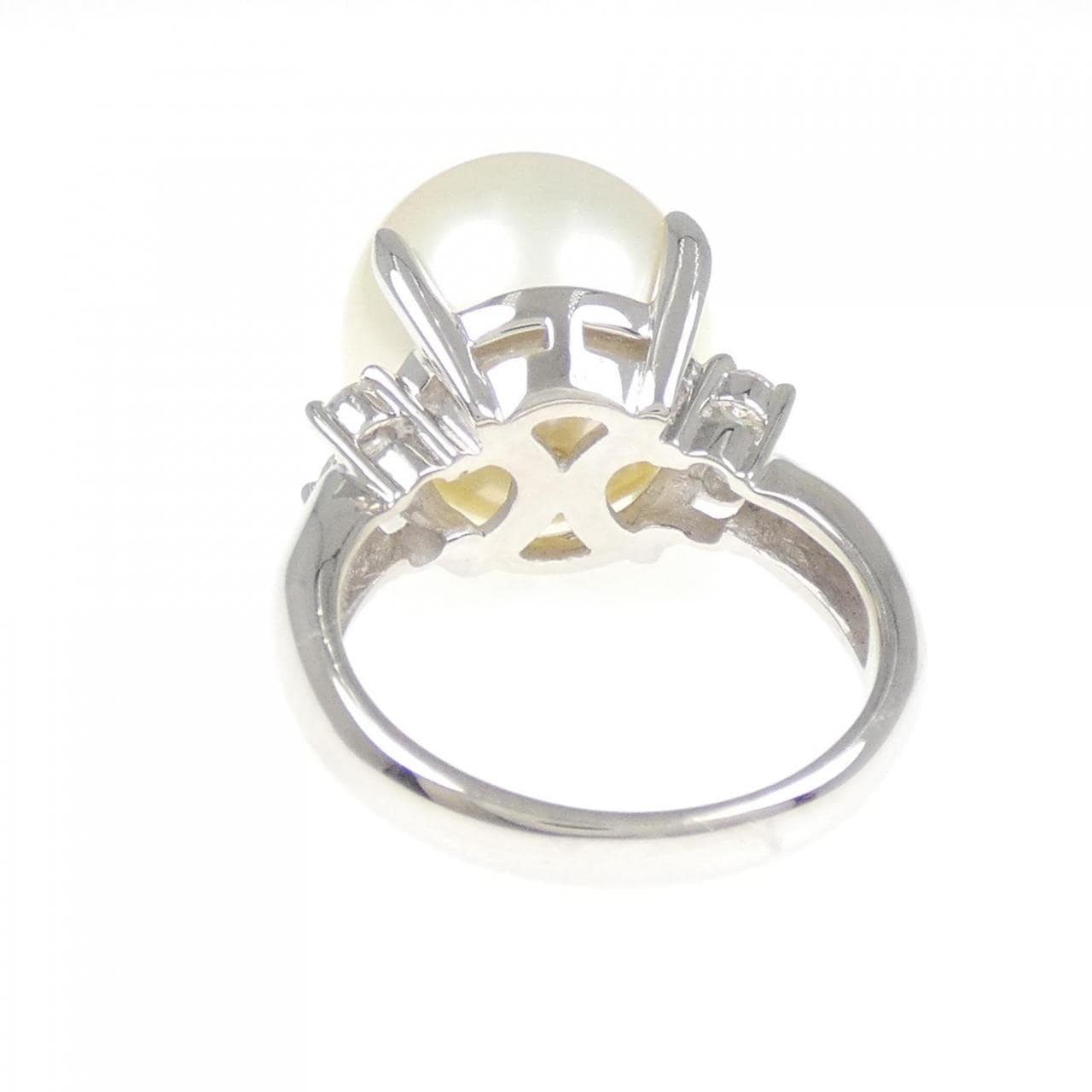 PT White Butterfly Pearl Ring 13.5mm