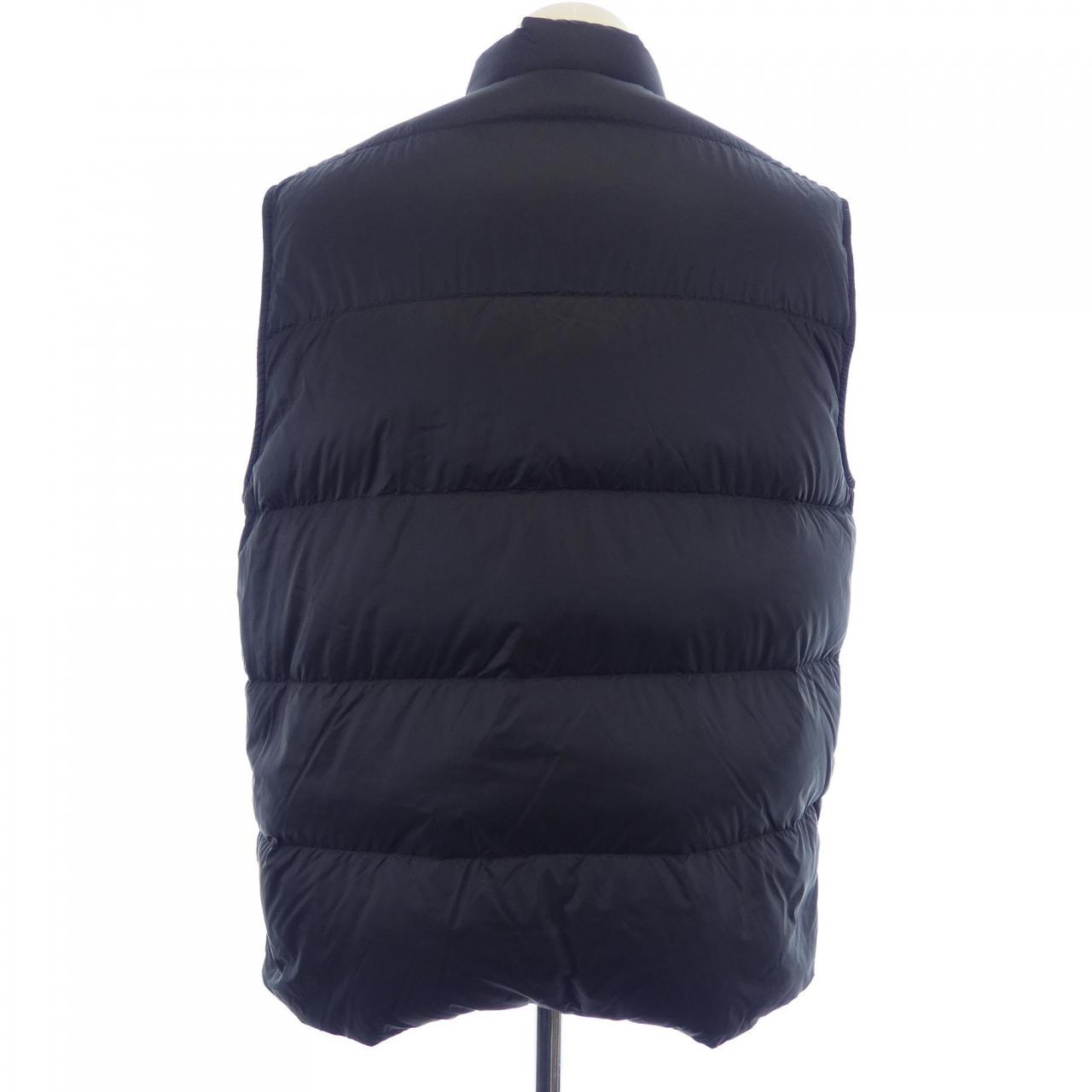【新品】モンクレール MONCLER TUQUEROUYE ダウンベスト