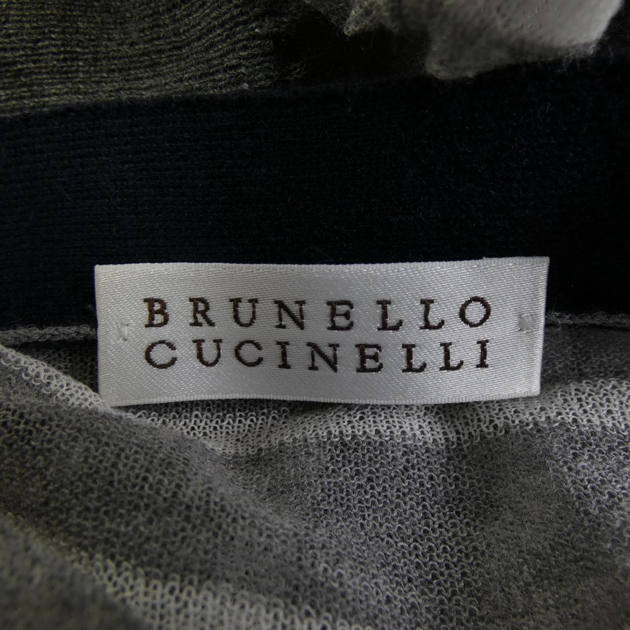 ブルネロクチネリ BRUNELLO CUCINELLI カーディガン