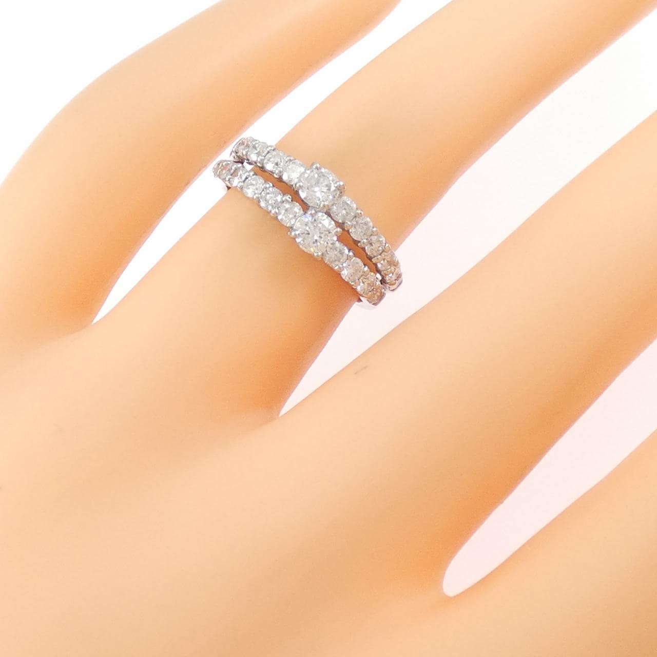 PT900 ダイヤモンド リング 1.00CT