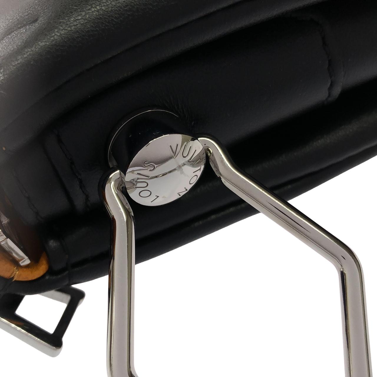 ルイヴィトン クッサン MM M23057 ショルダーバッグ