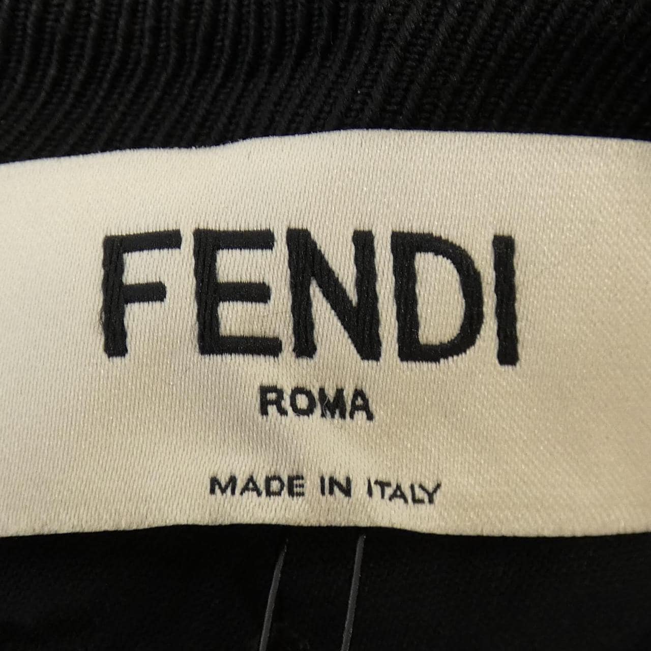 フェンディ FENDI FQ7097 A8D5 スカート