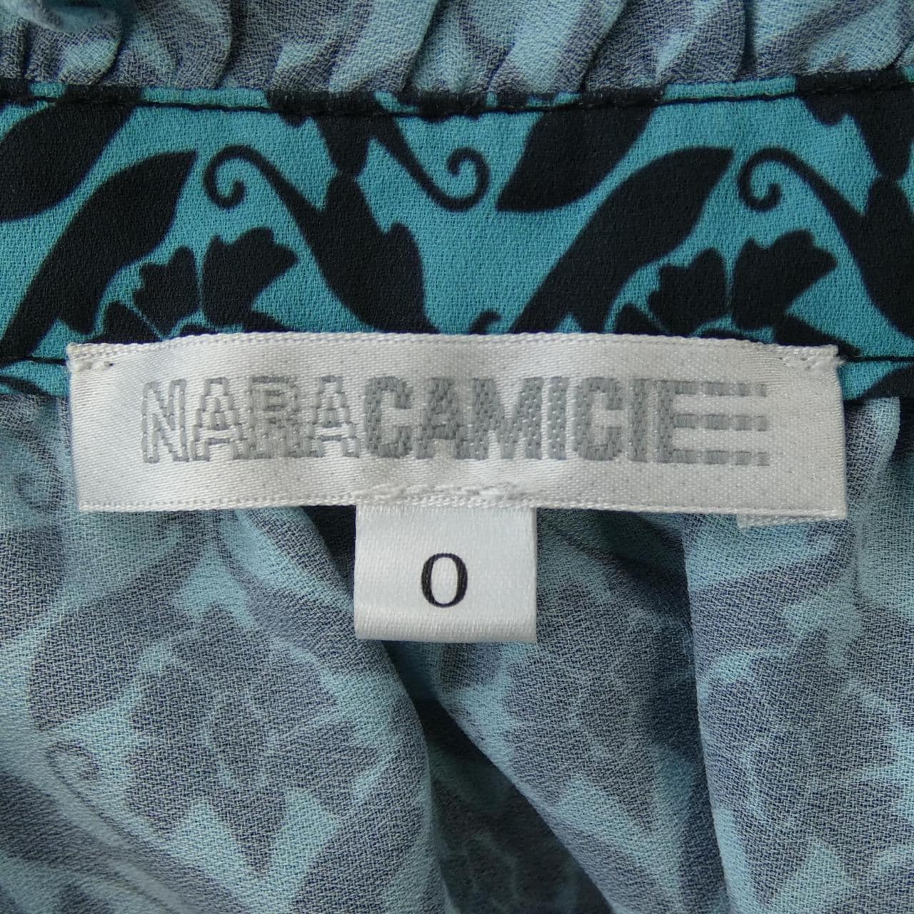 ナラカミーチェ naracamicie トップス