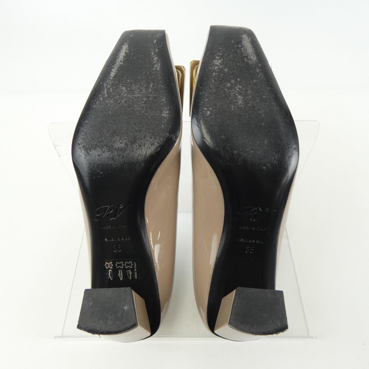 ロジェヴィヴィエ ROGER VIVIER パンプス