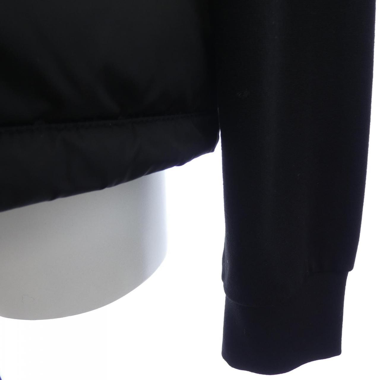 モンクレール MONCLER 20938G00003 ダウンジャケット