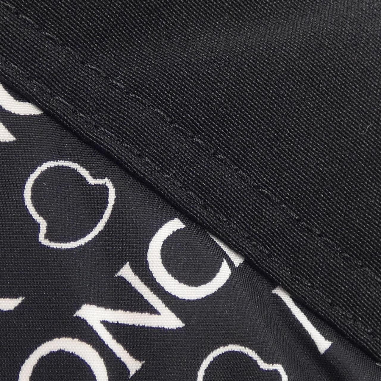 モンクレール MONCLER ダウンコート