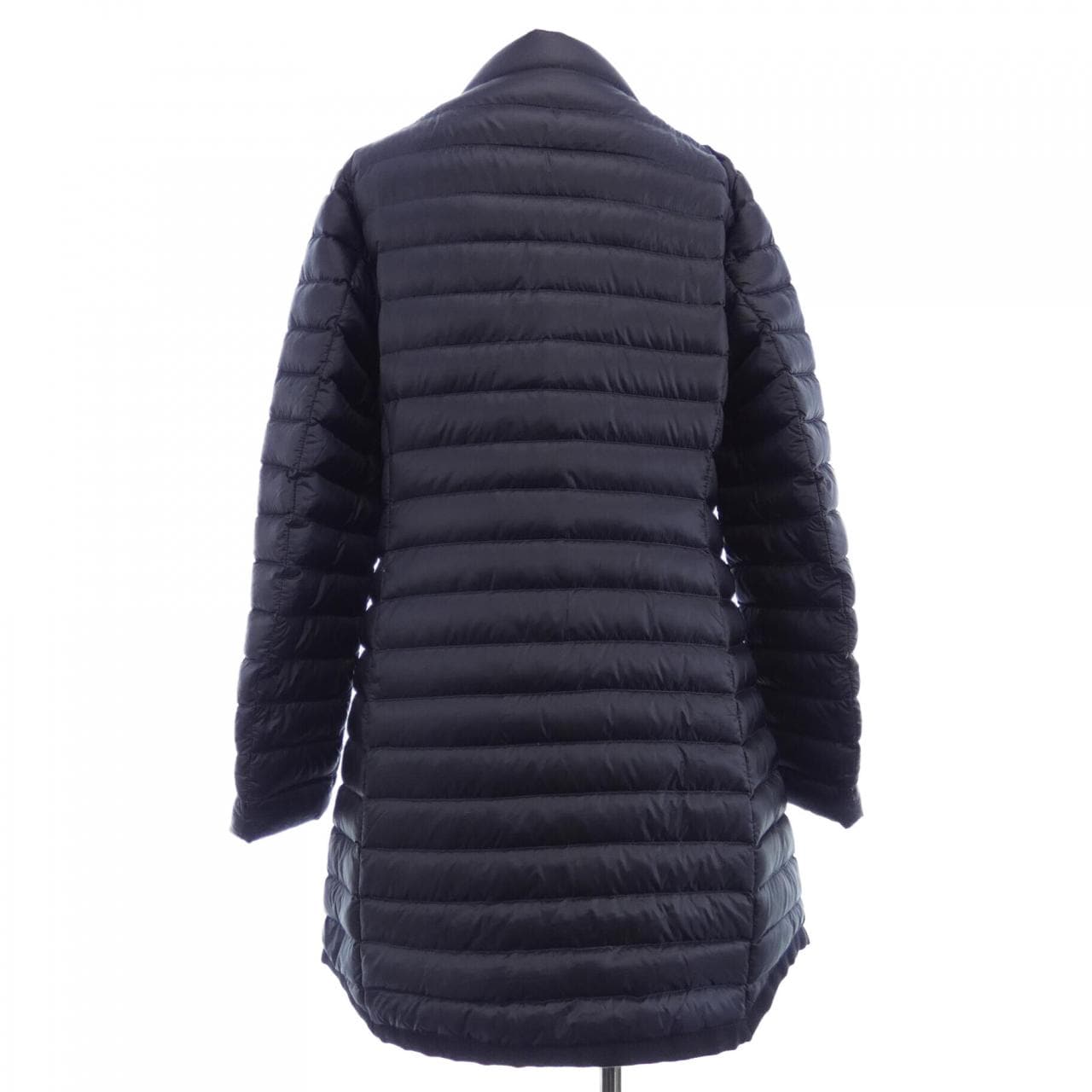 モンクレール MONCLER ダウンジャケット