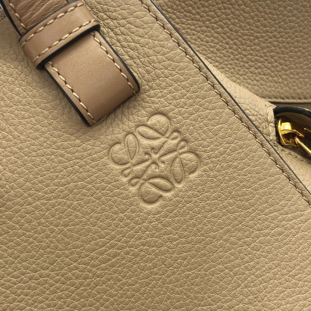 ロエベ ハンモック スモール A538S35X51 ショルダーバッグ