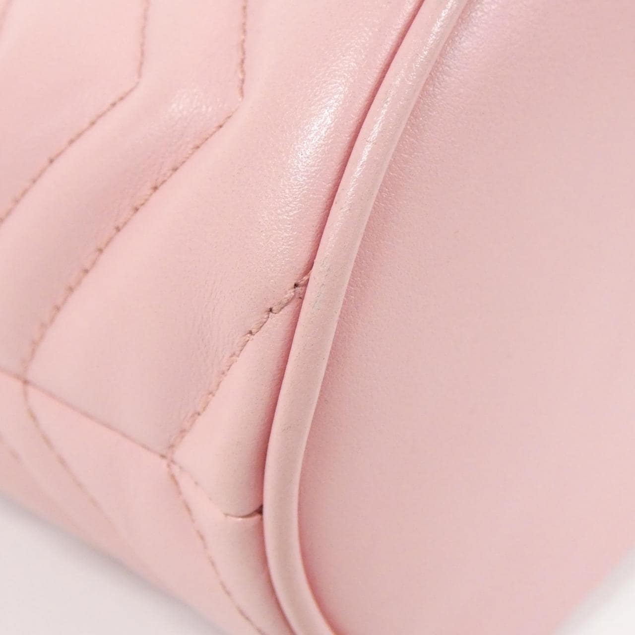 グッチ GG MARMONT  575163 DTDRP ショルダーバッグ