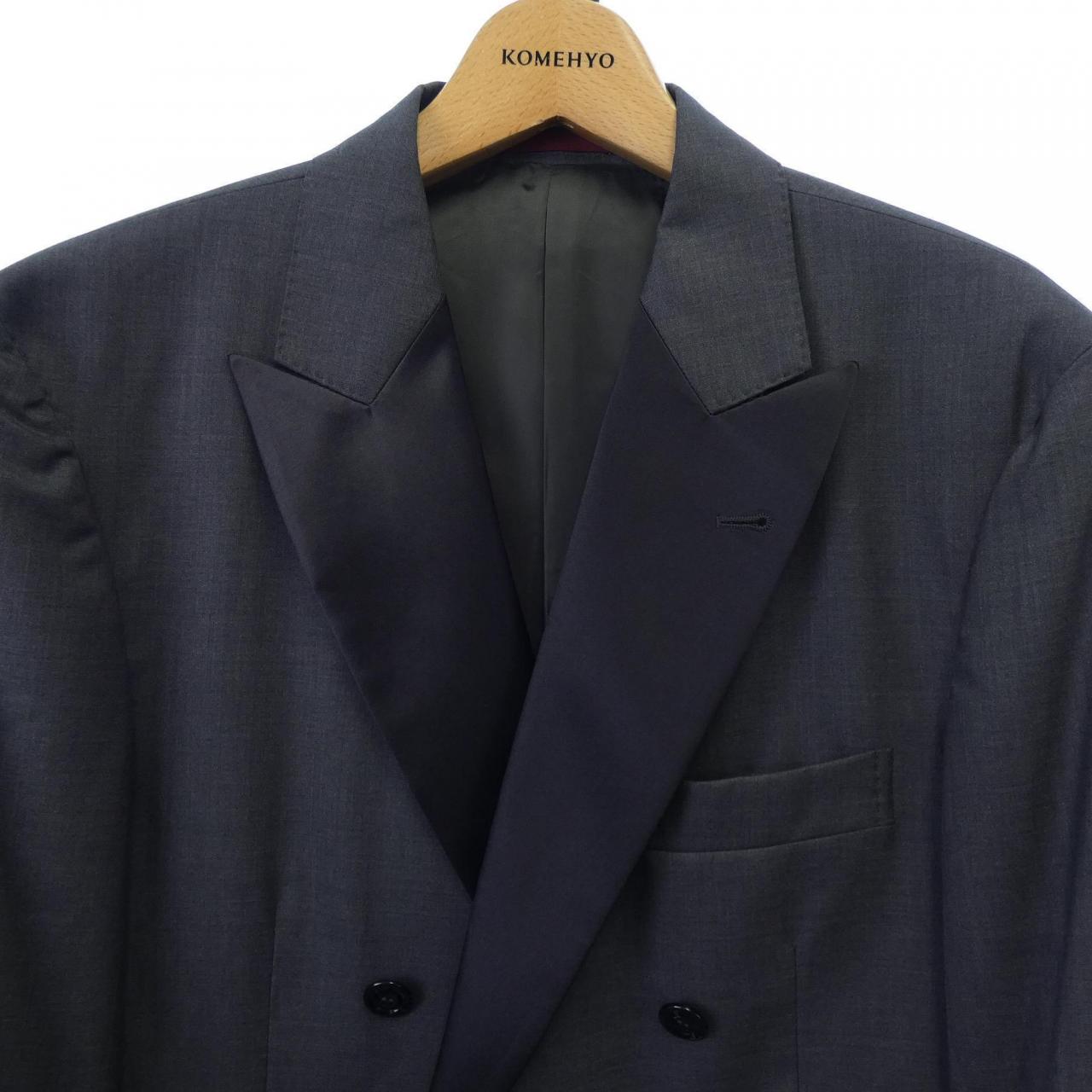 ブルネロクチネリ BRUNELLO CUCINELLI スーツ