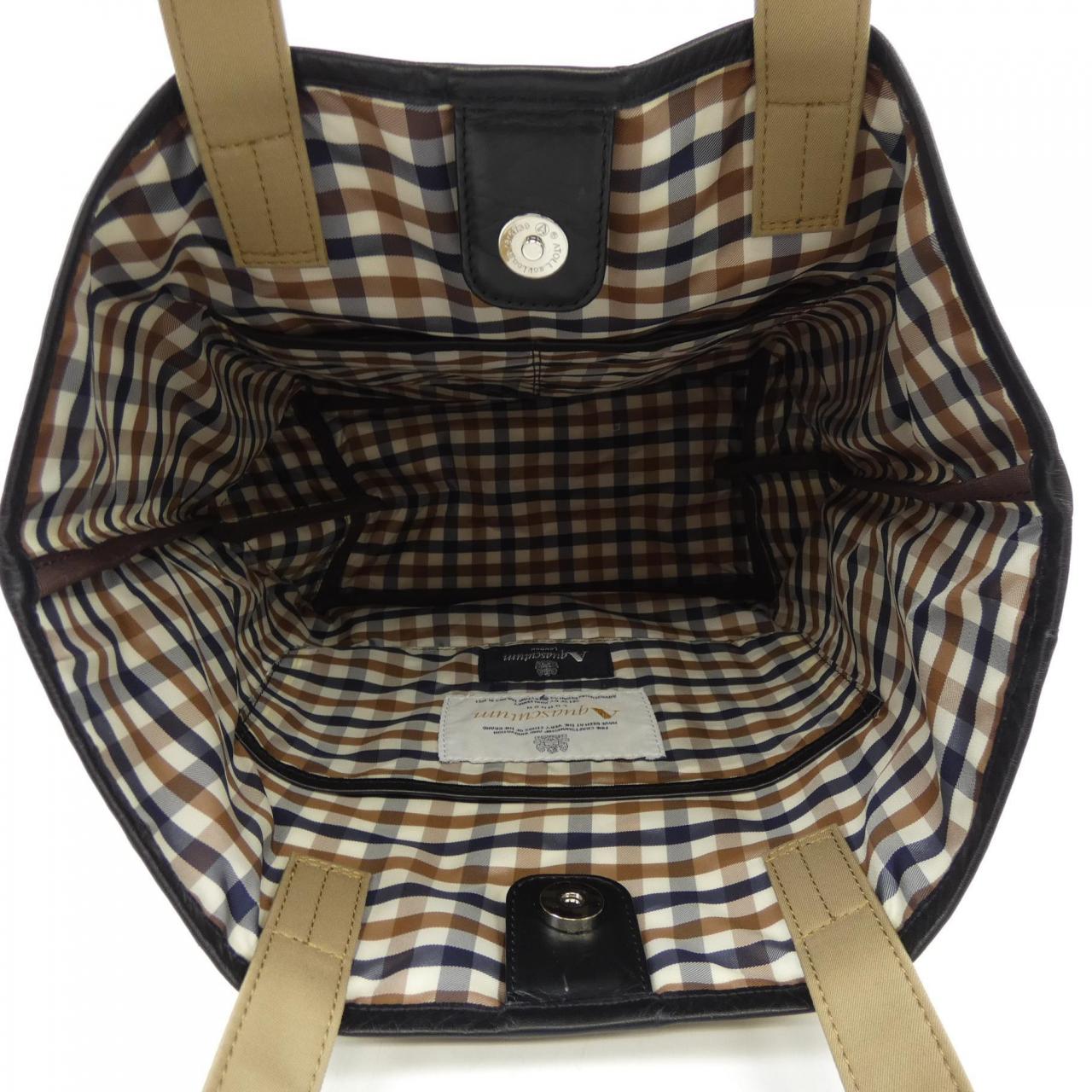 アクアスキュータム Aquascutum BAG