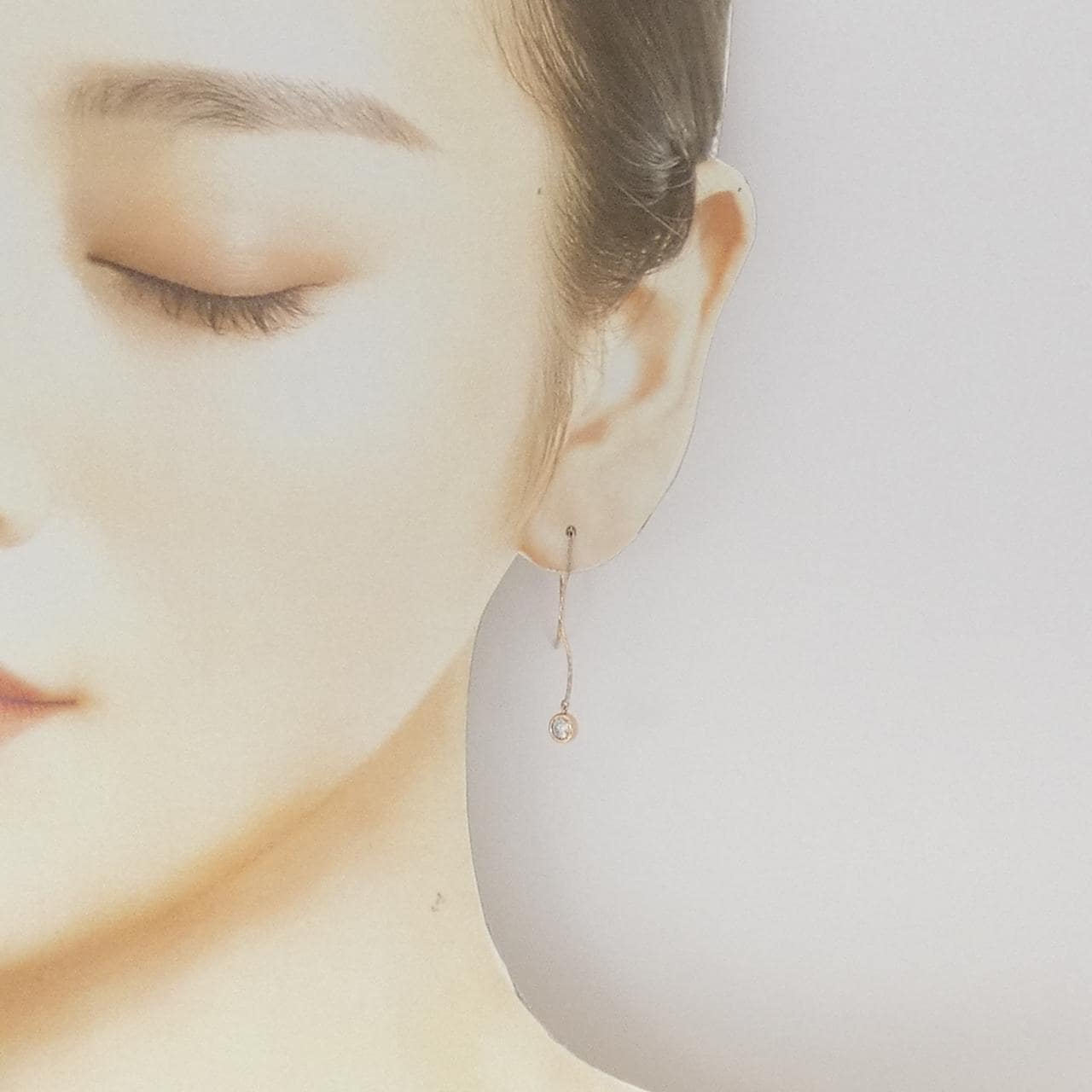 フォーエバー　マーク ダイヤモンド ピアス 0.30CT