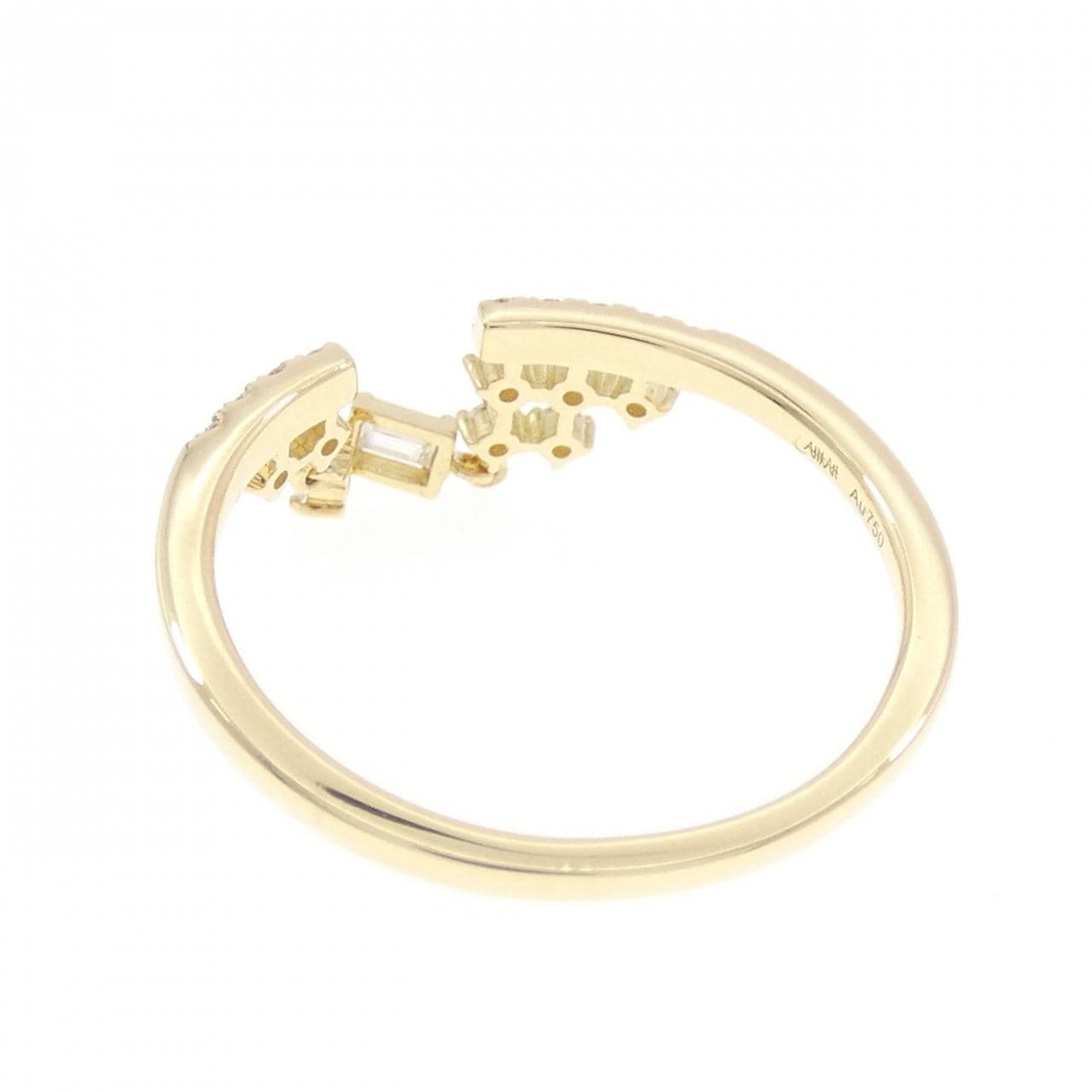 アーカー シャンデリアスウェイ リング 0.15CT