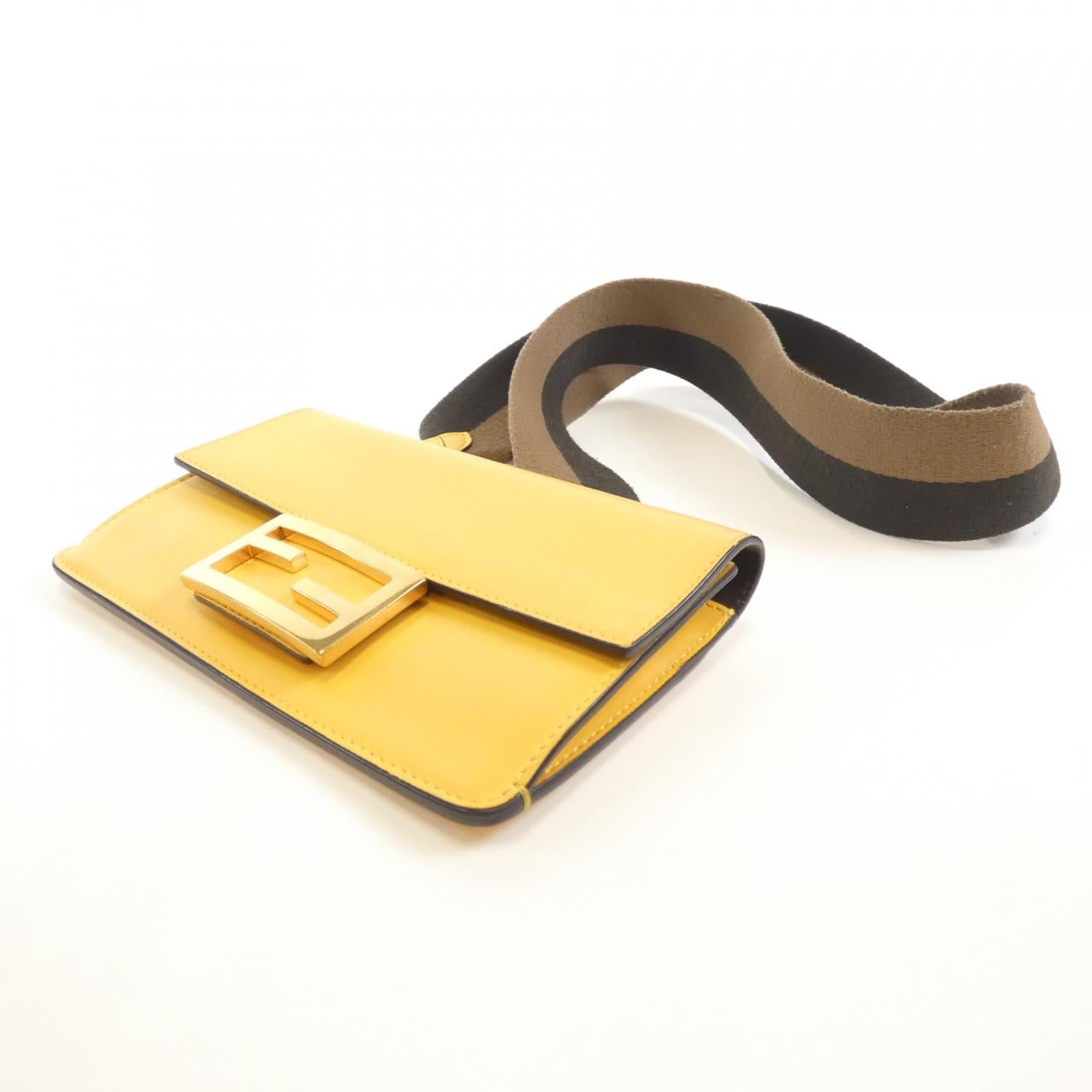 フェンディ フラット バゲット 8BS039 AAIW ショルダーバッグ