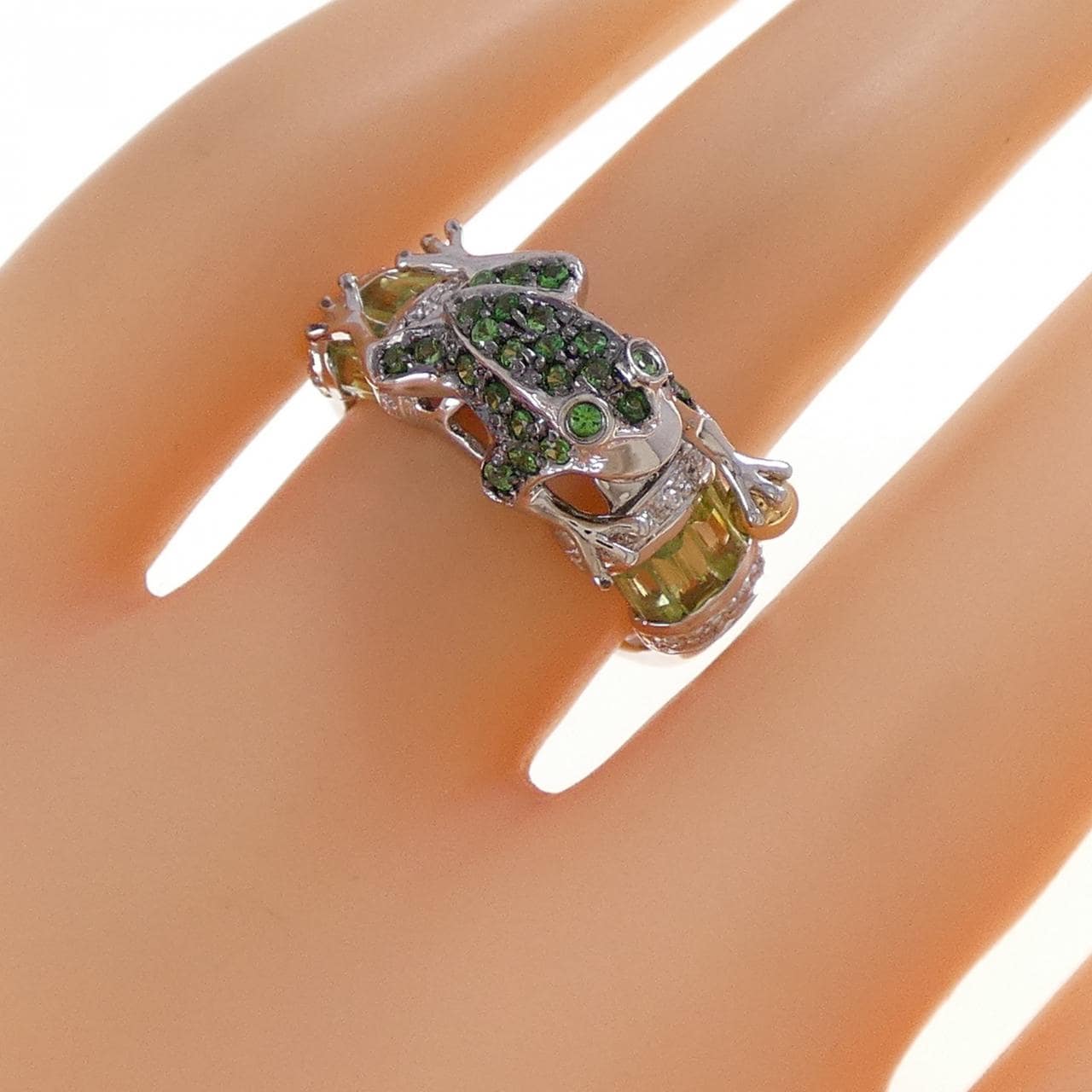 K18WG/K18YG フロッグ カラーストーン リング