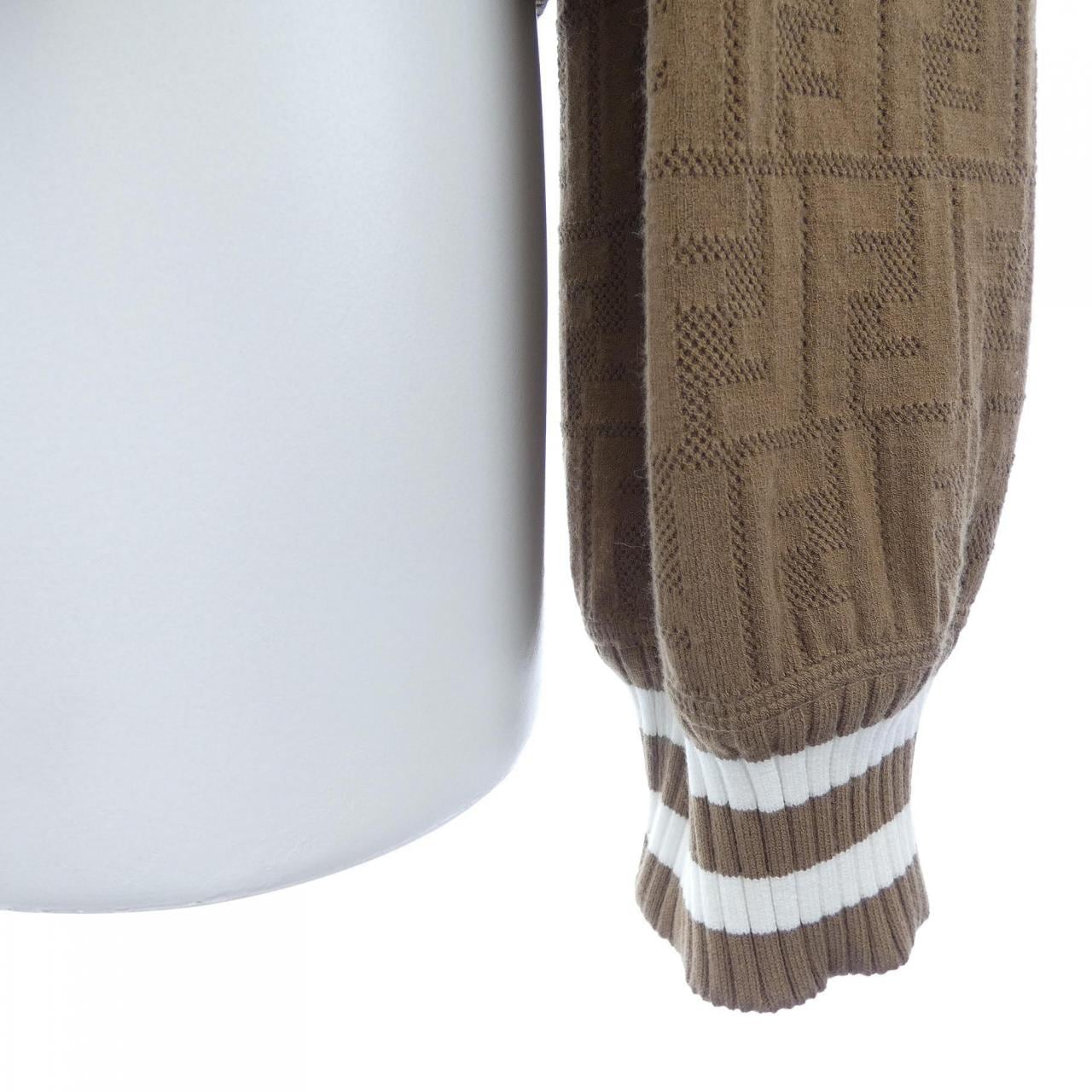 フェンディ FENDI FNE16F A1QI ブルゾン