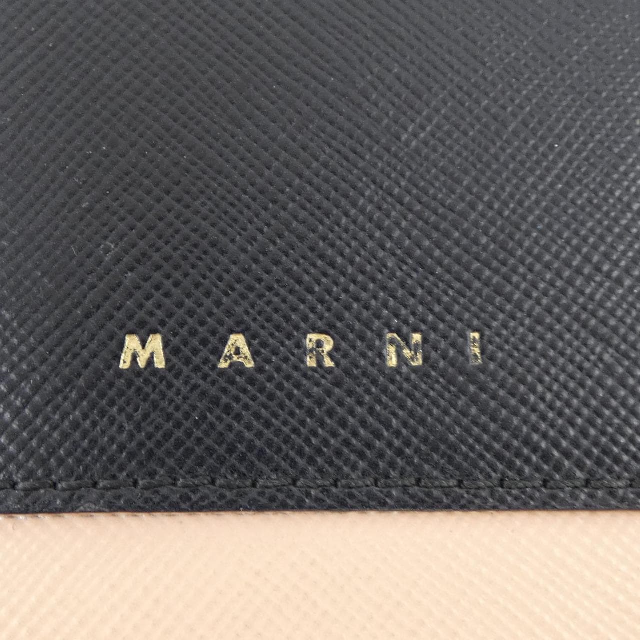 マルニ MARNI WALLET