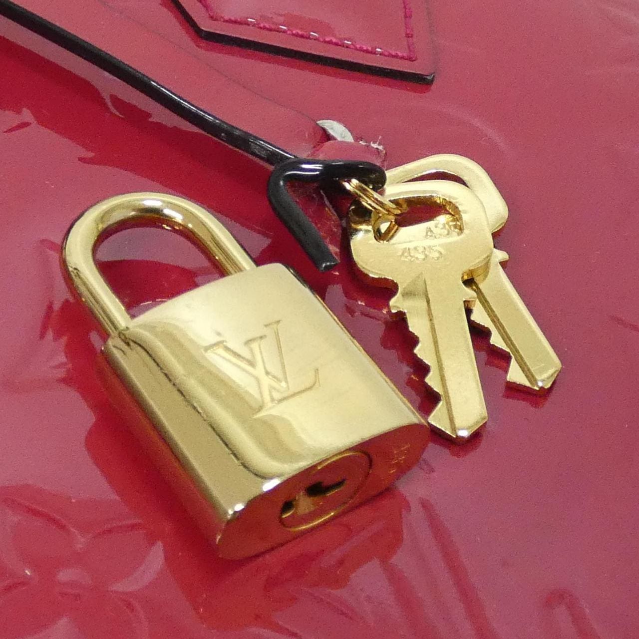 ルイヴィトン ヴェルニ アルマBB M91771 バッグ