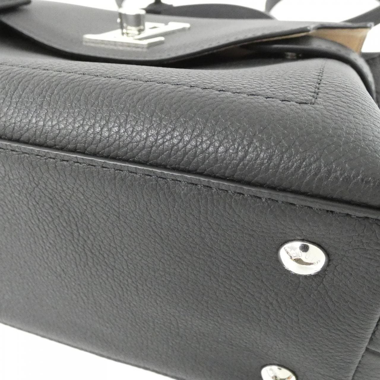 LOUIS VUITTON Lock Me Ever BB M53937 Bag