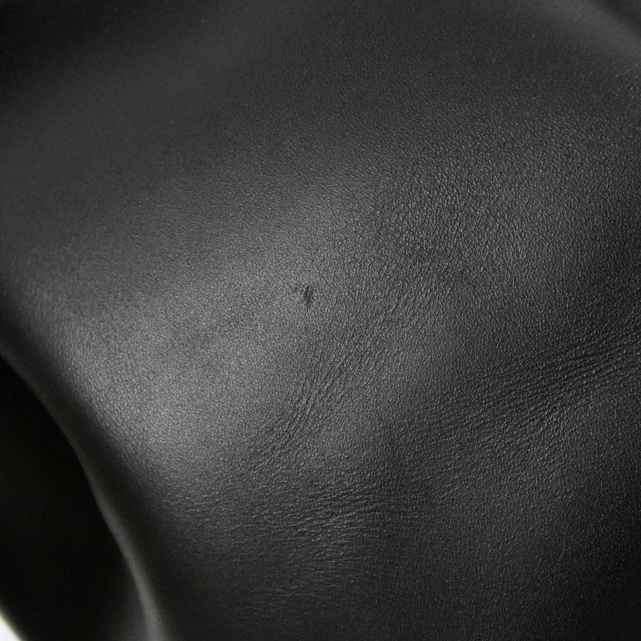 サンローラン EMMANUELLE 340240 C150J ショルダーバッグ